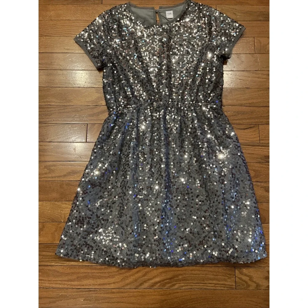 Gap Kids XL Gray Silver Sequin Party Dress Girls 12-13 Short Sleeve Holiday